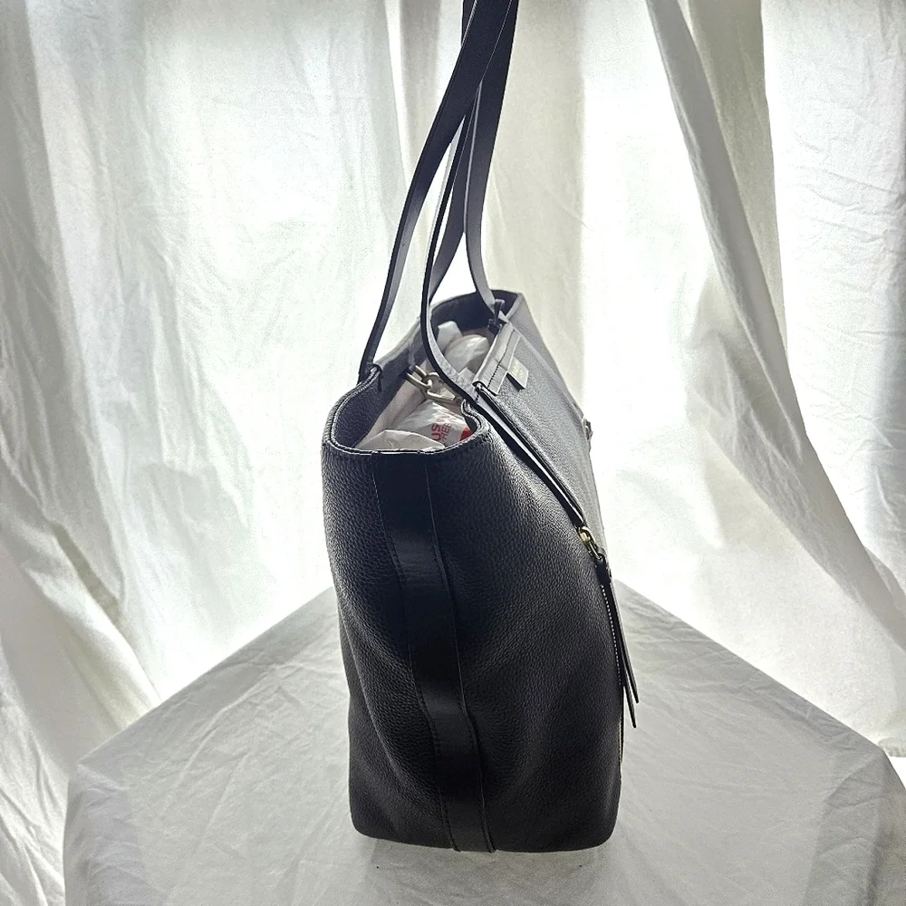 Gorgeous Radley London Tote EUC - Picture 5 of 16